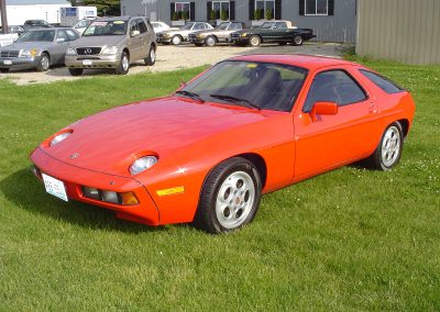 1982 PORSCHE 928 69030 003